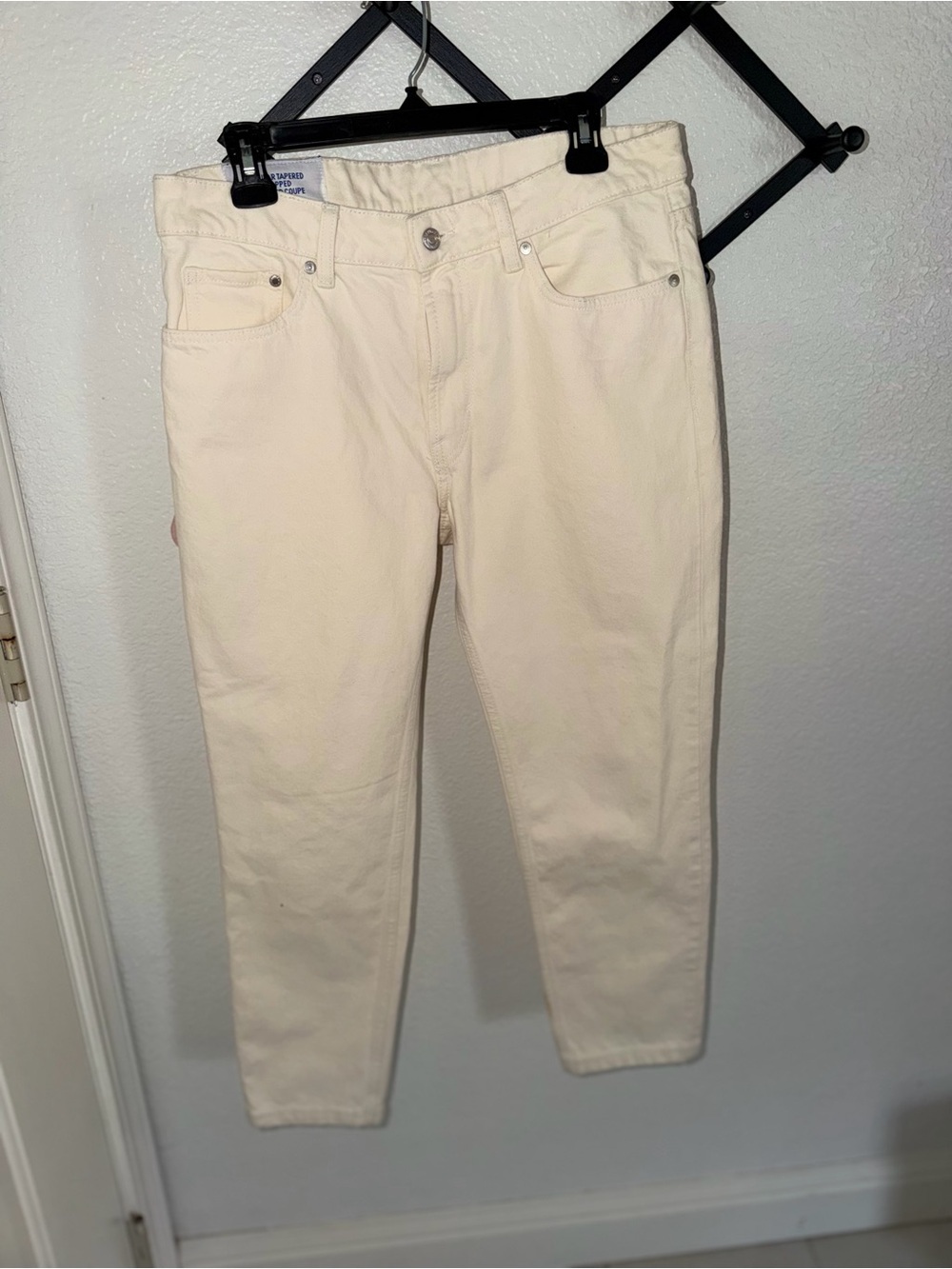 H&M &Denim Regular Tapered Cropped Standard Coupe Fuselee 3/4 Jeans 32 - Picture 2 of 4